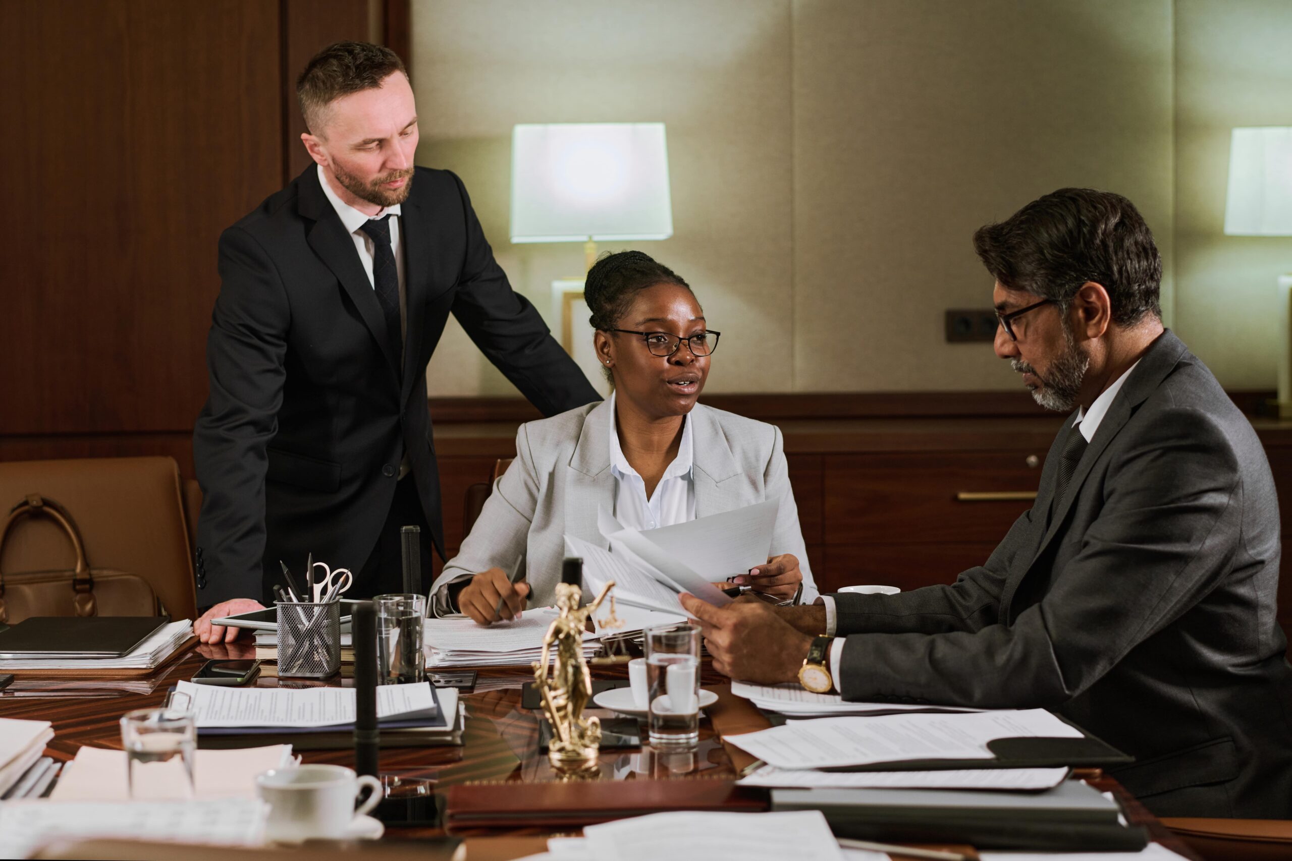 businesswoman-looking-at-male-boss-2025-03-16-03-18-08-utc-min